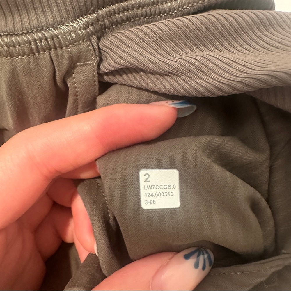 Lululemon Dance Studio High Rise Short, 3.5” - Picture 4 of 4